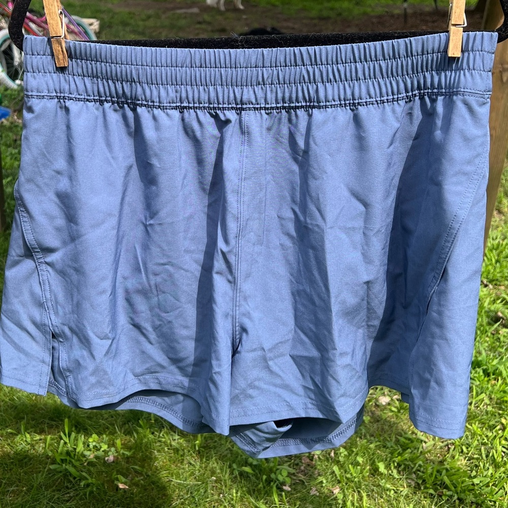 Athletic short